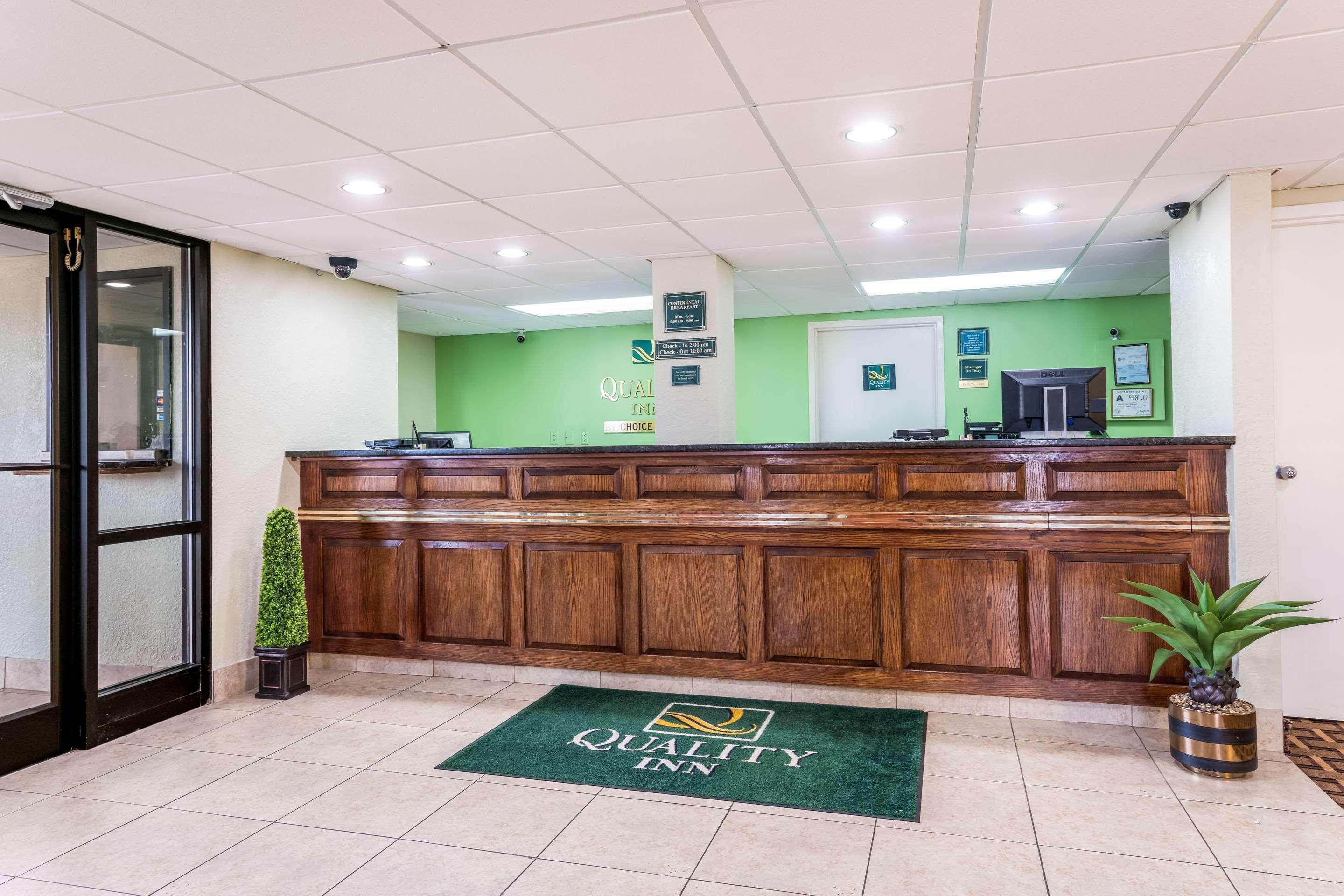 Quality Inn North Battleboro Buitenkant foto