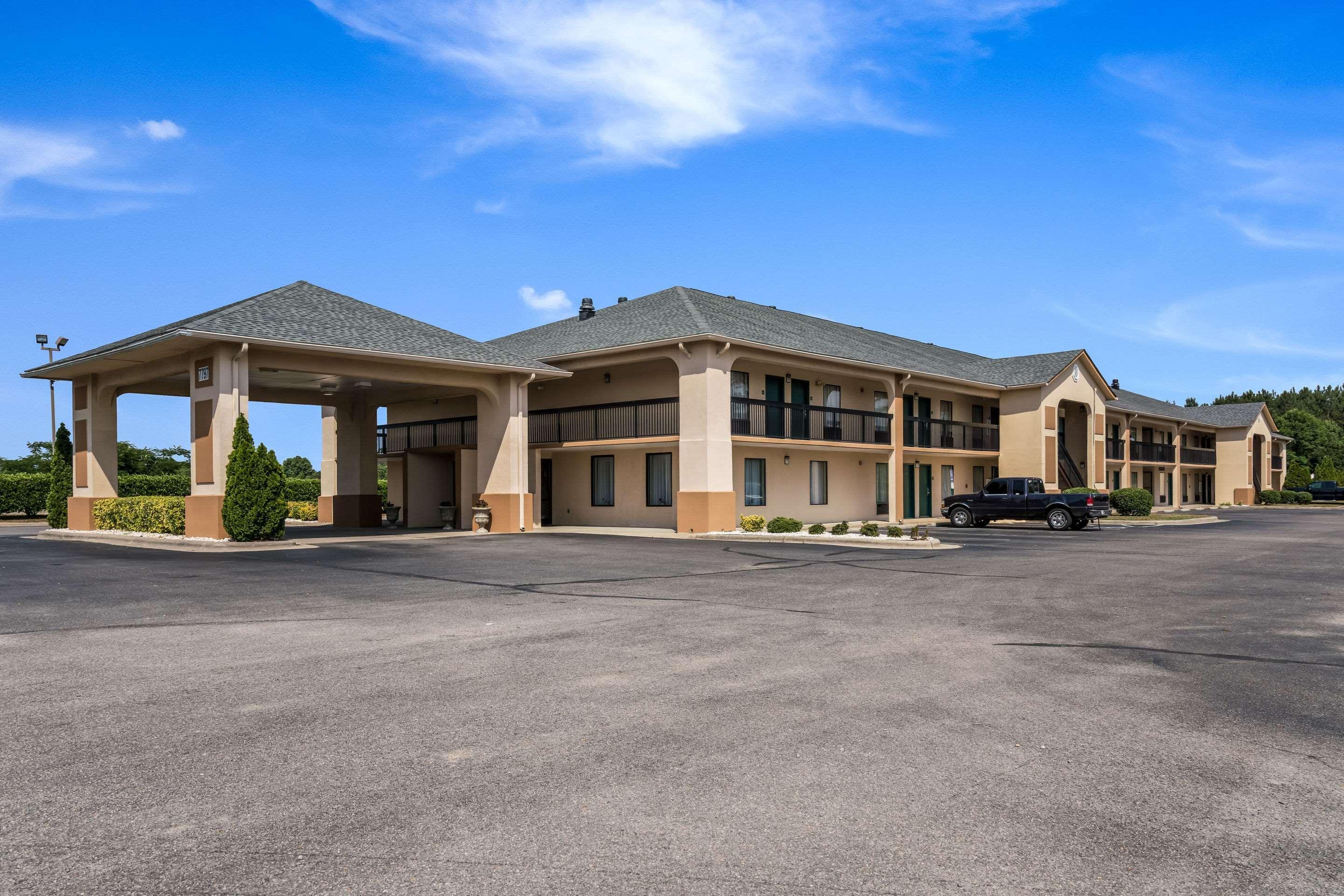 Quality Inn North Battleboro Buitenkant foto