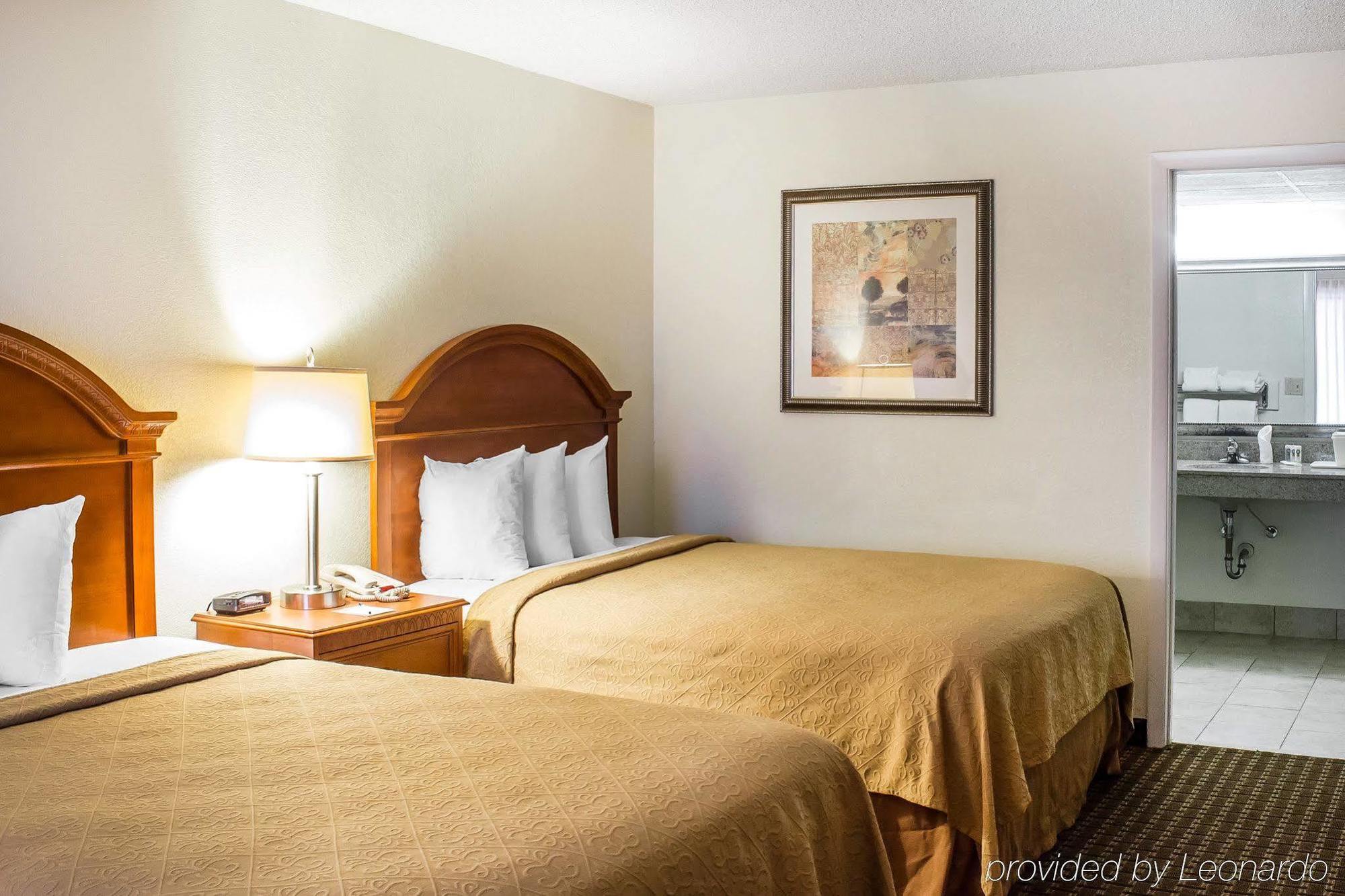 Quality Inn North Battleboro Buitenkant foto