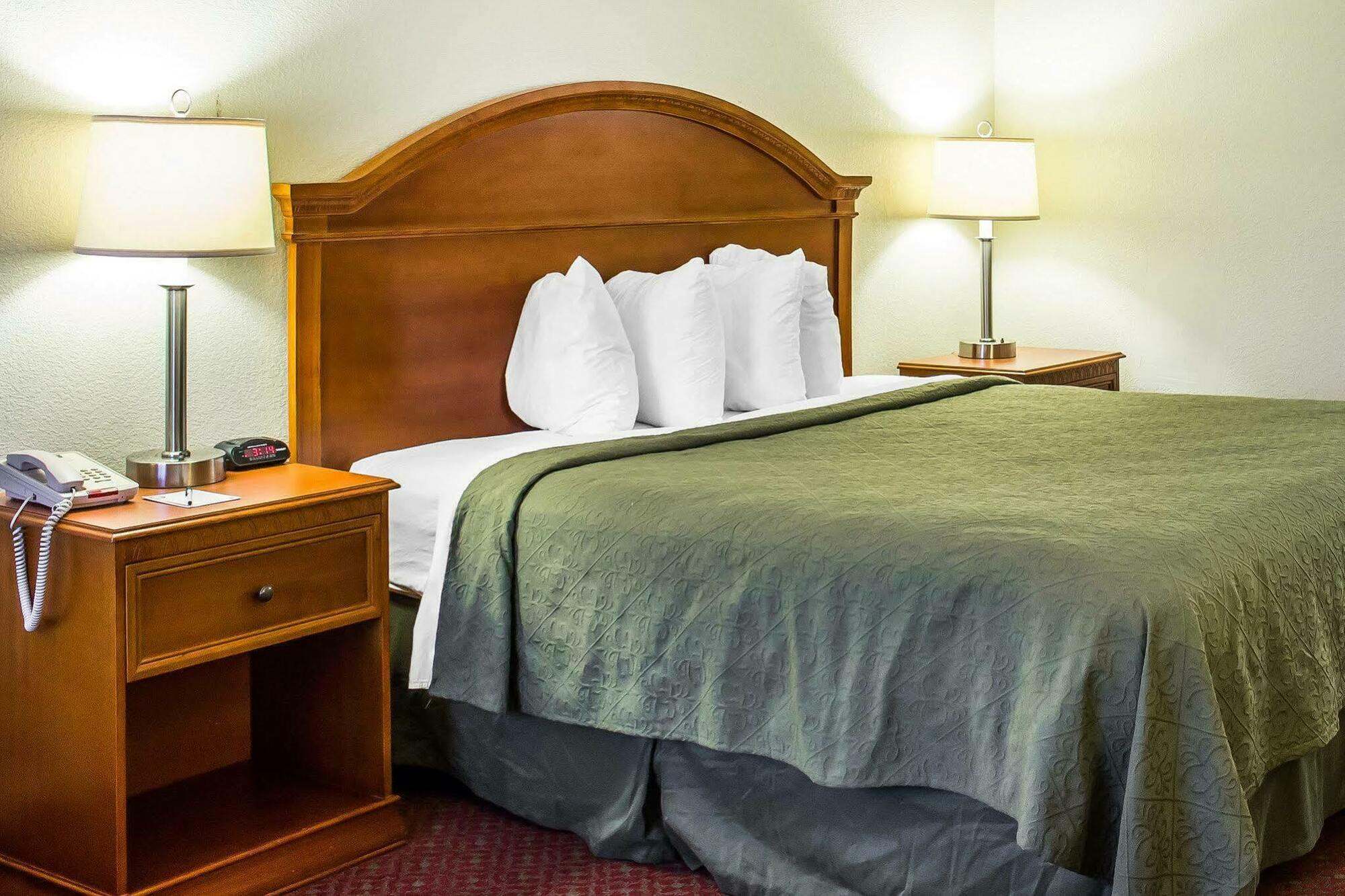 Quality Inn North Battleboro Buitenkant foto